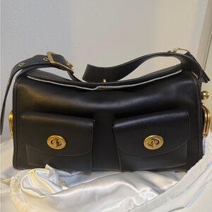 COACH Haversack Turnlock Shoulder Bag - Black Leather